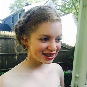 Meet your Posher, Madeline